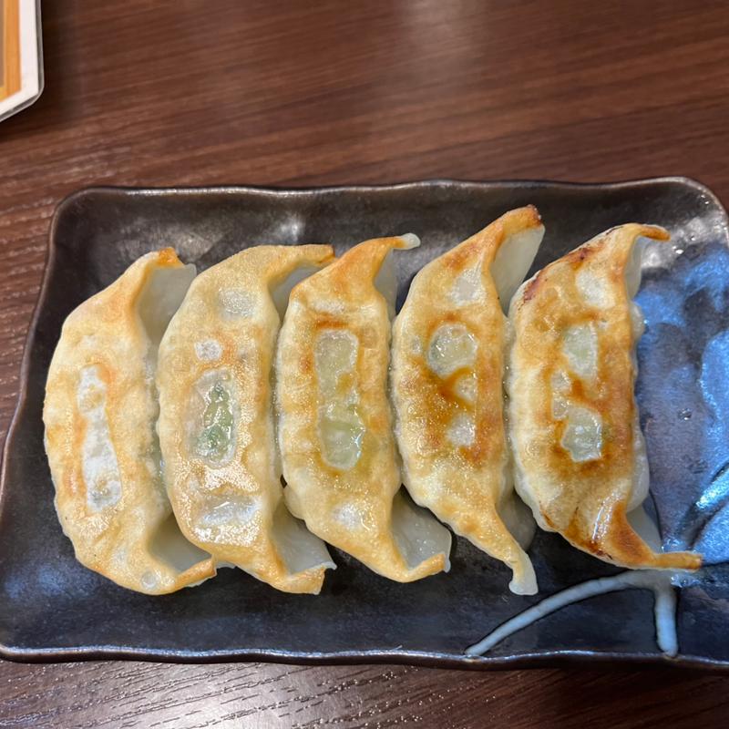 ギョーザ5個(横浜家系ラーメン 吟家 八千代店 （MEGAドン・キホーテ八千代16号バイパス店内）)