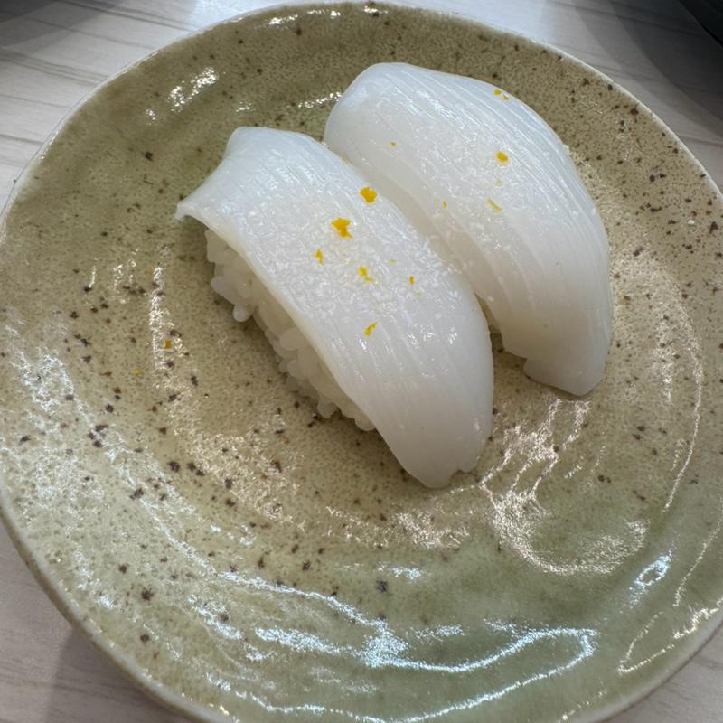 甲いか(神田江戸ッ子寿司 スマートレーン北口店（KANDA EDOKKO SUSHI 'SMARTLANE KITAGUCHI'）)