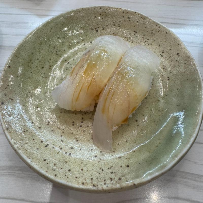 平目(神田江戸ッ子寿司 スマートレーン北口店（KANDA EDOKKO SUSHI 'SMARTLANE KITAGUCHI'）)