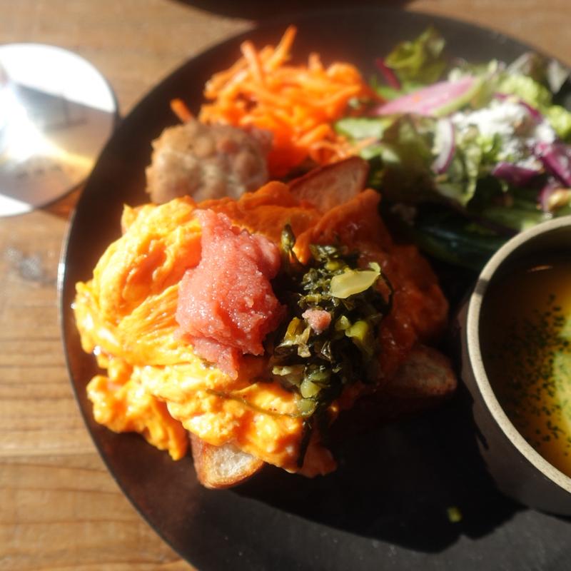 (パンとエスプレッソと姫路城)