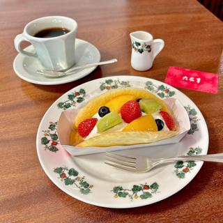 フルーツオムレット