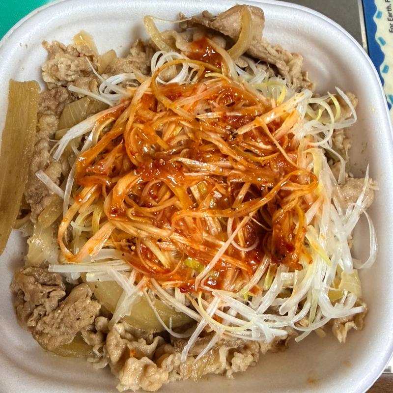 赤ダレ白髪ねぎ牛丼(すき家 125号加須諏訪店)