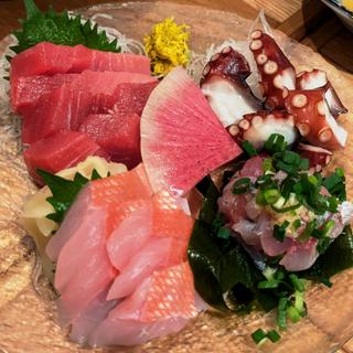 お刺身盛り合わせ
