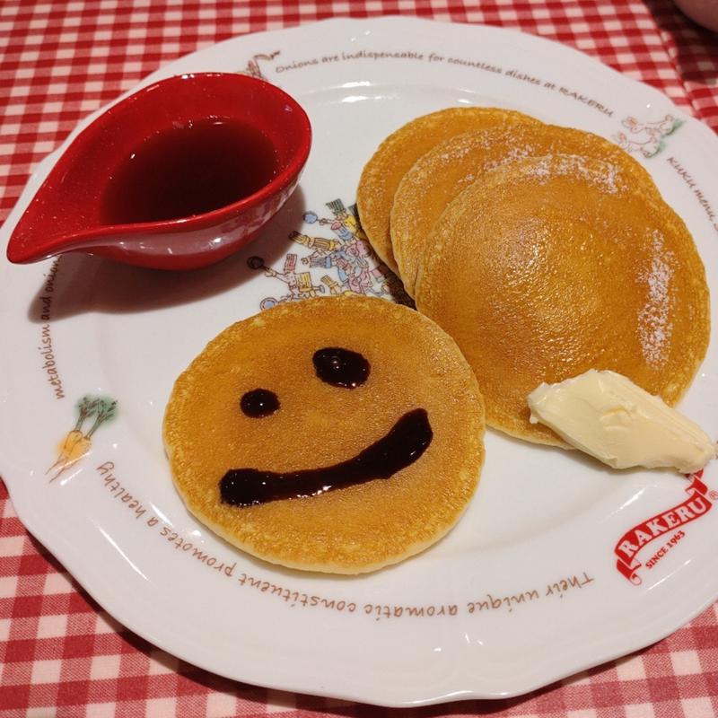 おこさまパンケーキ(ラケルテラスモール松戸店)