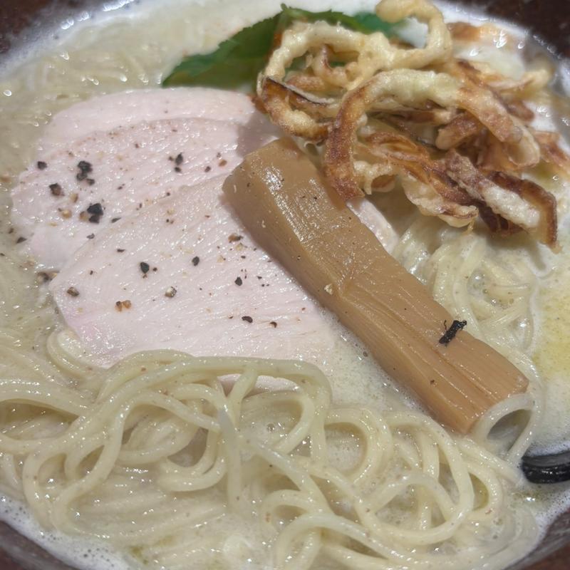 鶏白湯ラーメン(龍旗信 本店)