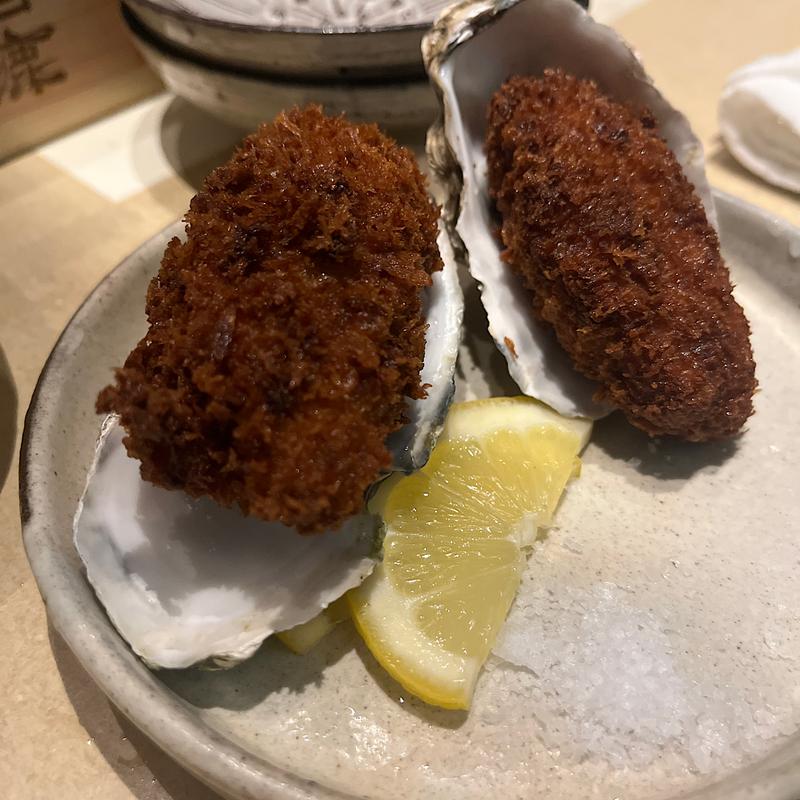 極上牡蠣フライ(焼貝とお酒 貝貝貝~ごひいき~)