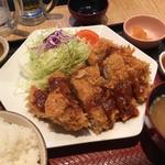 デミグラスチキンカツ　鳥増し　定食