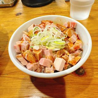 チャーシュー丼