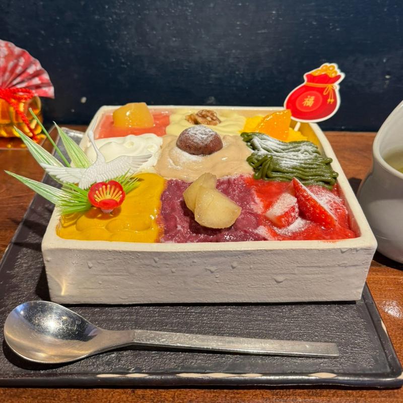 おせち氷(トウキョウ シェイブアイス ネコゴオリ (Tokyo Shave Ice necogoori))