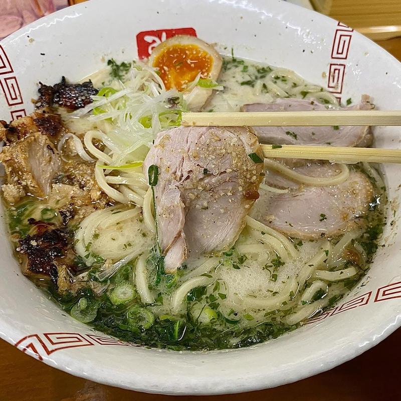 醤油ちゃーしゅー麺 中盛 1.5玉(らーめん 弥七)