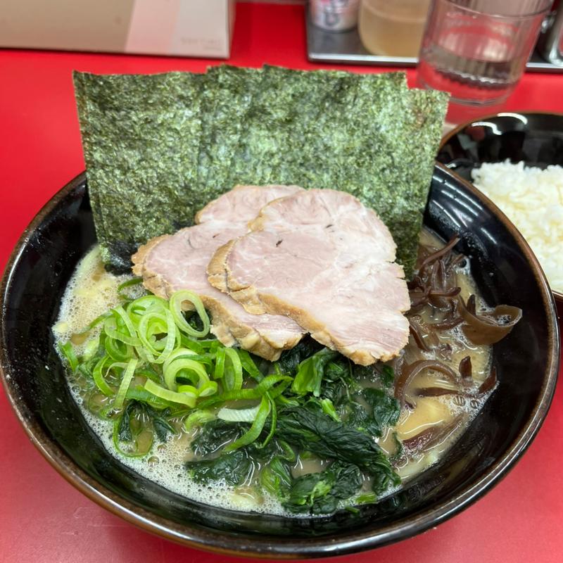 ◯得ラーメン(家系らーめん武蔵家 北千住西口店)
