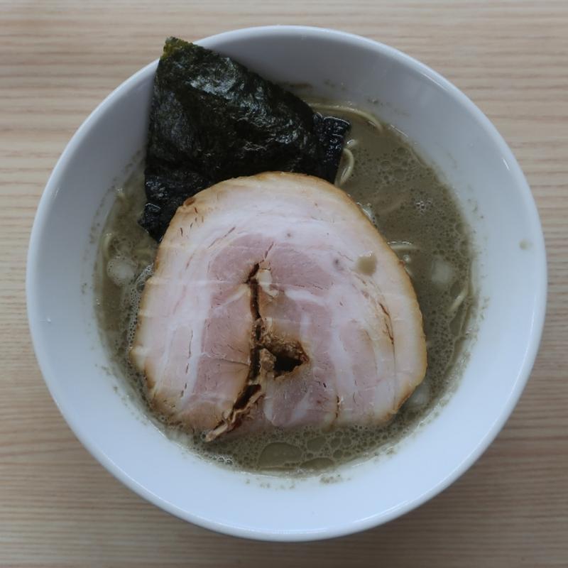 ニボルムンク(醤油)(煮干しラーメン ゼクウ)