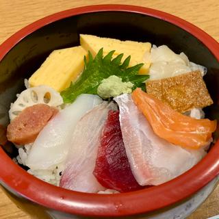 ちらし寿司(すし処 彩旬)