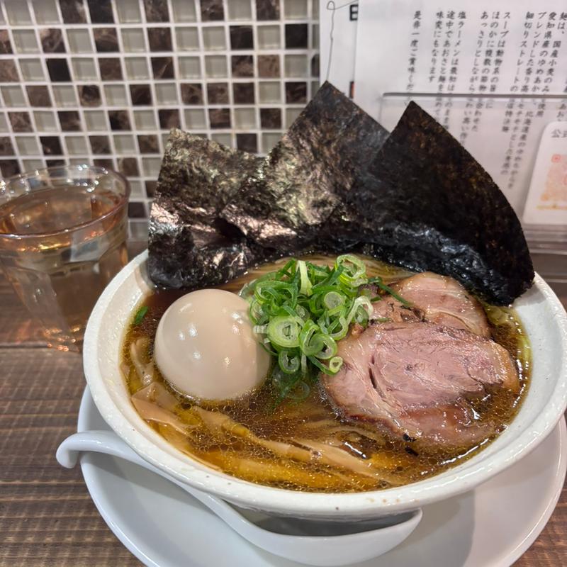 特製醤油ラーメン(大)(RAMEN 日日是麺日)