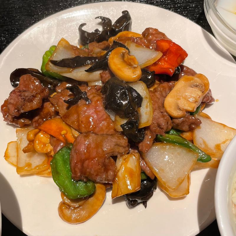 牛肉のオイスターソース炒め定食(香蘭モアーズ店)