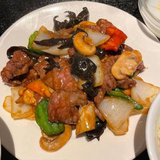 牛肉のオイスターソース炒め定食(香蘭モアーズ店)