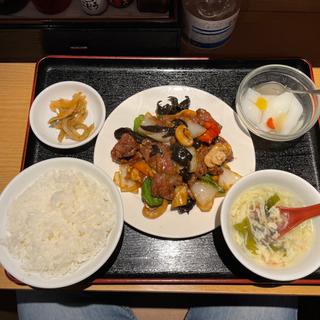 牛肉のオイスターソース炒め定食