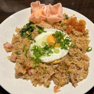 豚肉のピリ辛レタスチャーハン(ベビーフェイスプラネッツ姫路店)