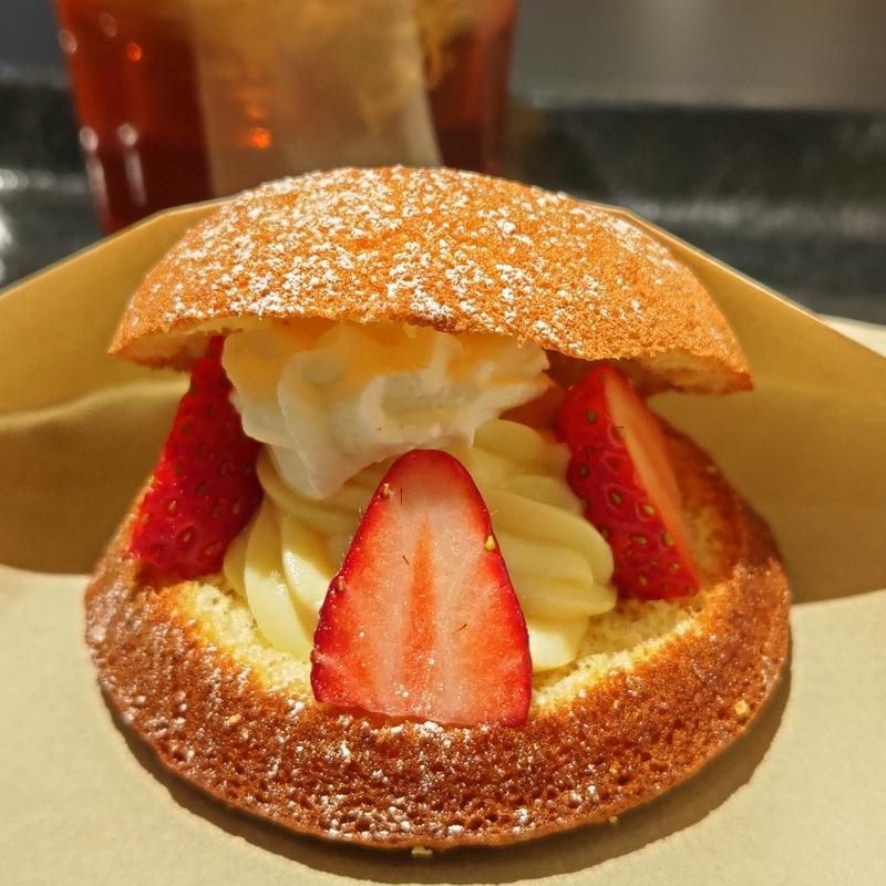 鎌倉カスター(イチゴ)(鎌倉ニュージャーマンカフェ)