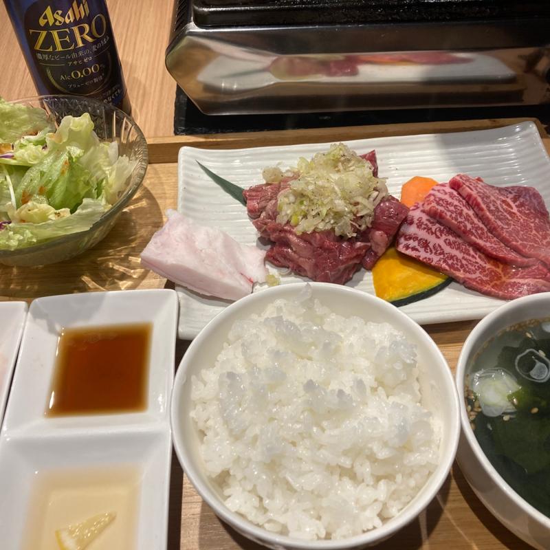 ネギ塩牛タン切り落としと赤身肉のランチセット(牛タンと和牛赤身肉専門店 焼肉 韓味房下栗店 )