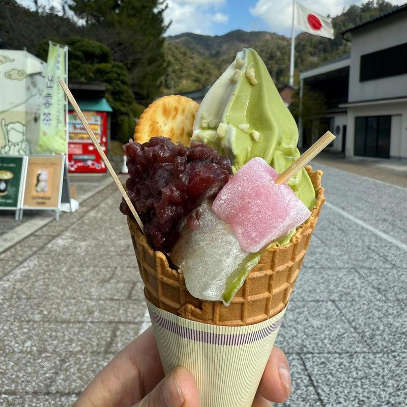 出雲大社限定ソフトクリーム(観光センター いずも)