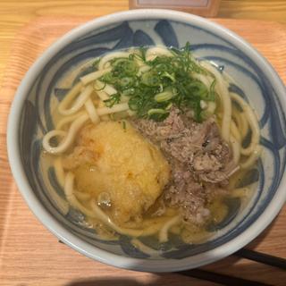 肉鶏天うどん(だし茶漬け＋肉うどん えん 西武新宿ペペ店)