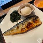 さばの炭火焼き定食、たっぷり野菜の麦みそ汁(大戸屋ごはん処 川崎銀柳街店)