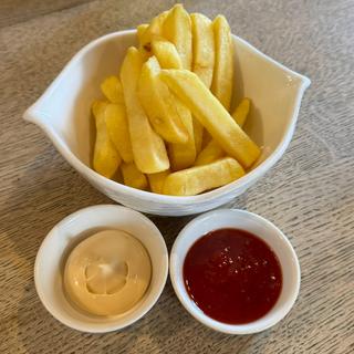 びっくりフライドポテト(S)(ハンバーグのベル 大通店 )