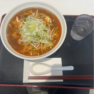 酸辣湯麺