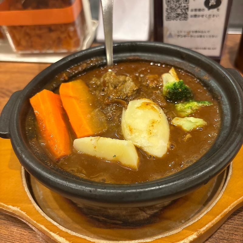 肉2倍牛すじ煮込みカレー(ホットスプーン 西新宿店（Hot Spoon）)