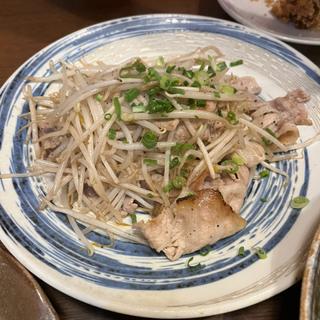 もやしと豚バラの黒こしょう炒め(とらや 東油山本店)