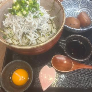 しらす丼ランチ(鎌倉甚平 )
