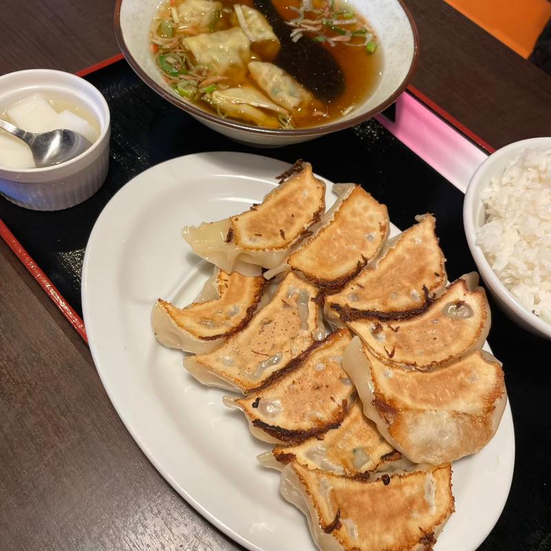 餃子2人前・ライス・スープ・杏仁豆腐(向陽飯店 磯子店)