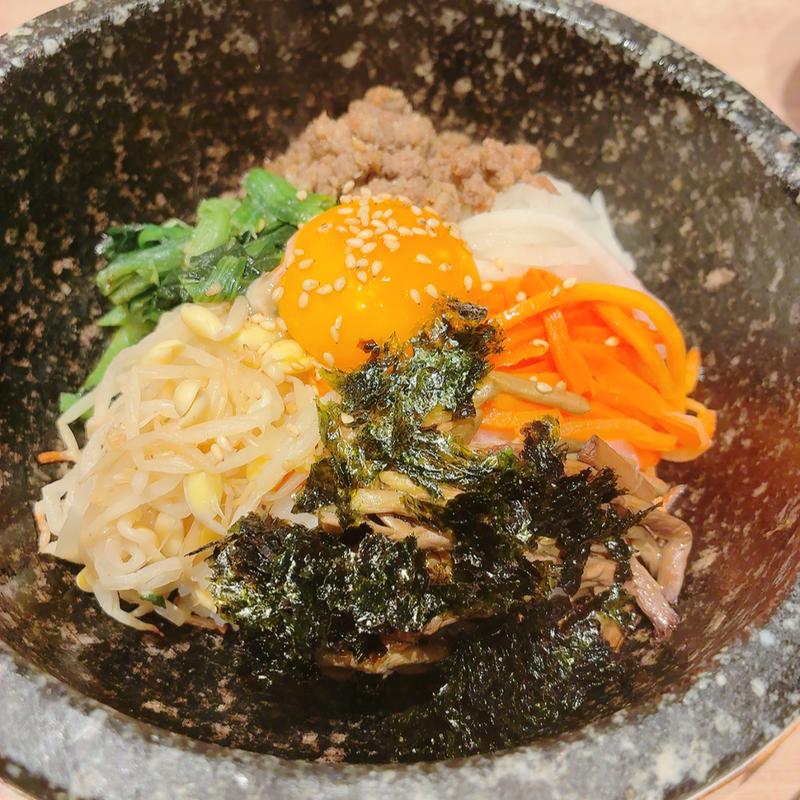 石焼きビビンバ(韓国料理bibim' ミナモア広島店)