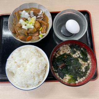 和牛もつ煮込み定食(おみっちゃん 川崎店)