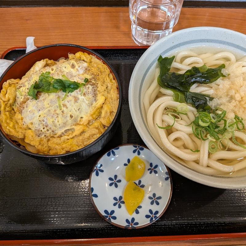カツ丼セット(かのや 新宿東南口店 - 生そば・讃岐うどん)