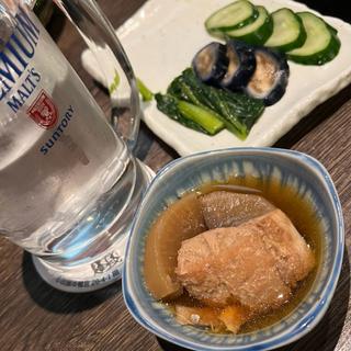 お通し　中々　麦焼酎水割り