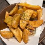 アンチョビポテトフライ(旬鮮酒肴 あら磯)