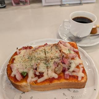 ピザトースト(シュベール 新大久保店)