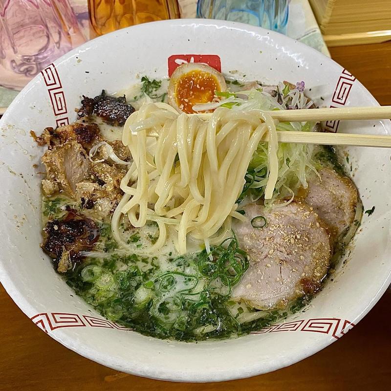 醤油ちゃーしゅー麺 中盛 1.5玉(らーめん 弥七 )