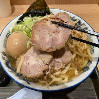味玉ラーメン 大盛り チャーシュー