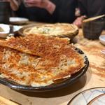 チーズ煎餅(居酒屋 佐藤 恵比寿 )