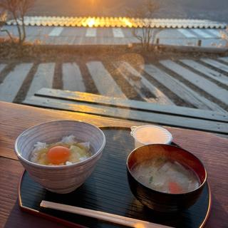 豚汁TKG(気まぐれ屋)