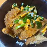 ロースかつ120g（¥700）+季節野菜の湯葉巻かつ（¥340）