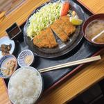 和豚もち豚カツ定食(ふうりん福亭)