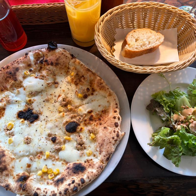 本日の石窯焼きピッツァ(ポンテ チェントロ 佃店)