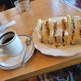 生姜焼きサンド＋コーヒーセット(喫茶はすね)