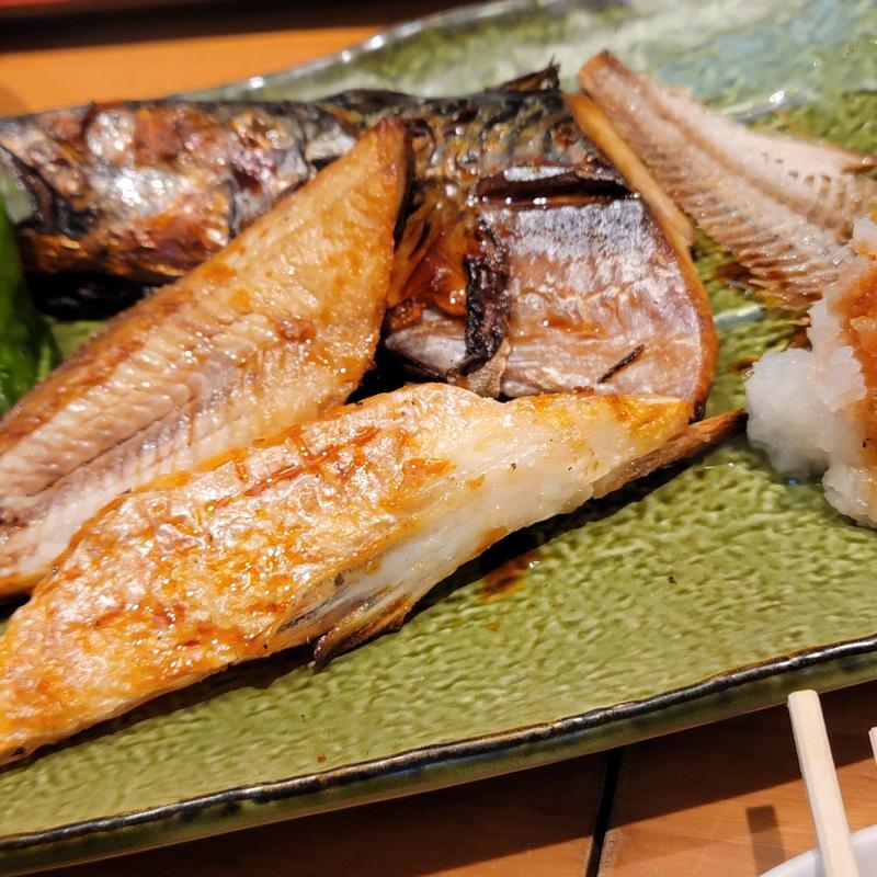 湊や三種食べくらべ定食(単品)(和食れすとらん天狗 西台駅前店)