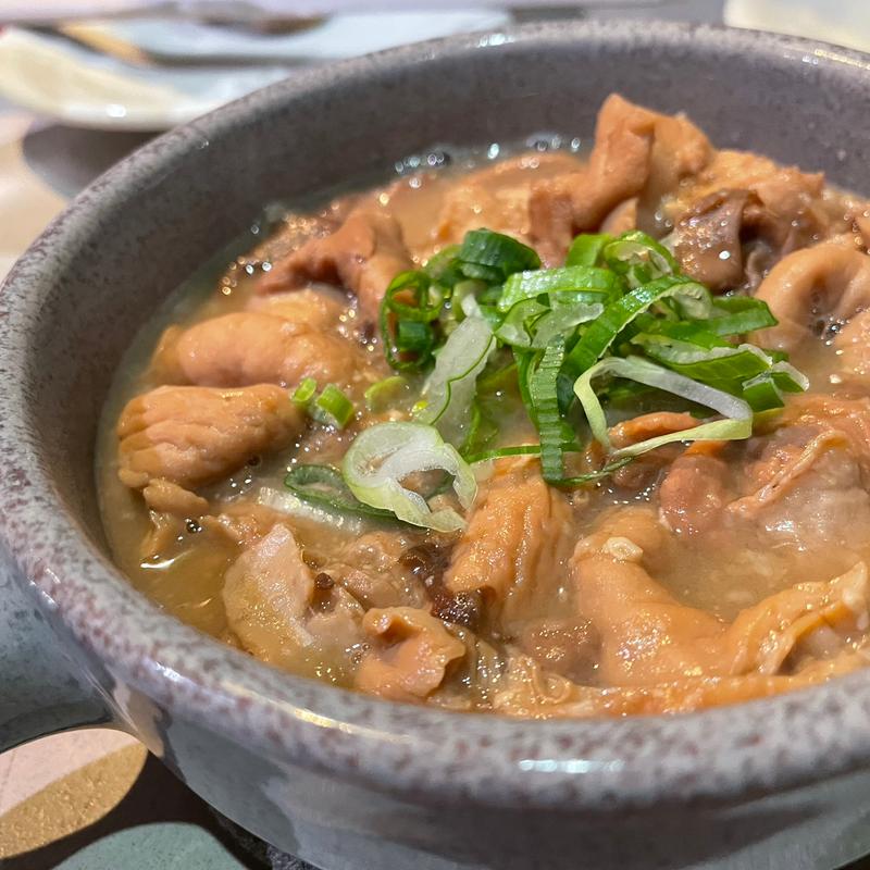 もつ煮込み(ぺけ)