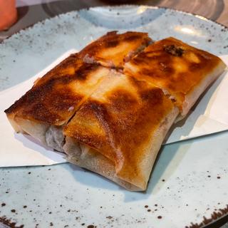 チーズバーガー風春巻き(ぺけ)